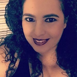 Meet your Posher, Mariana